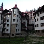 Apartment In Castle Complex