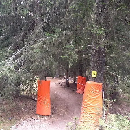 城堡群滑雪公寓酒店 潘波洛沃