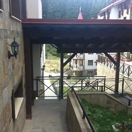 城堡群滑雪公寓酒店 潘波洛沃