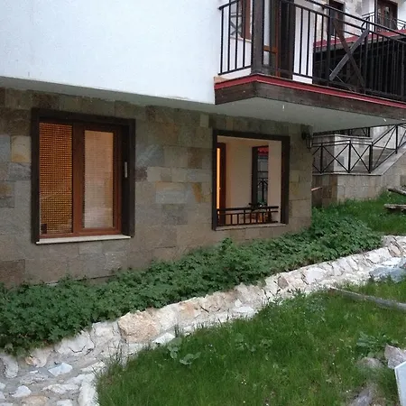 城堡群滑雪公寓酒店